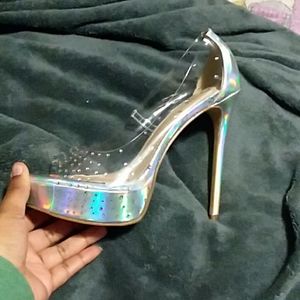 *Brand New*NEVER WORN high heel